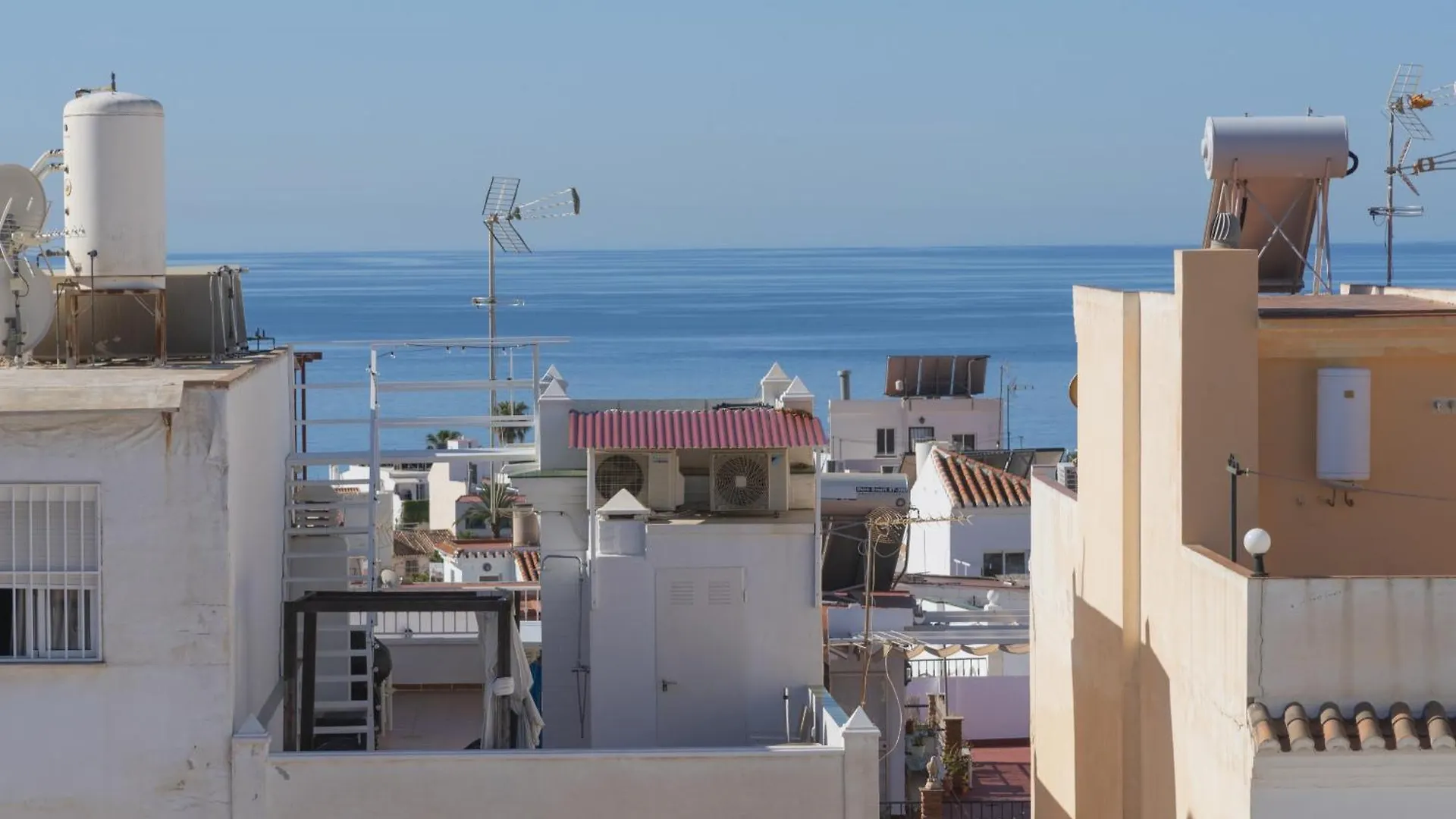 Atico Jimena Granada En El Centro De Nerja Apartment 0*,